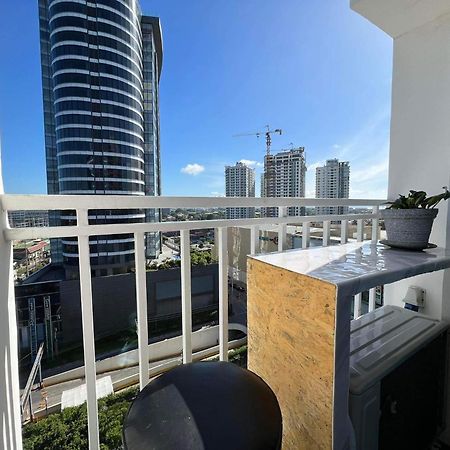 Inspiria Abreeza Davao Aparthotel Екстериор снимка